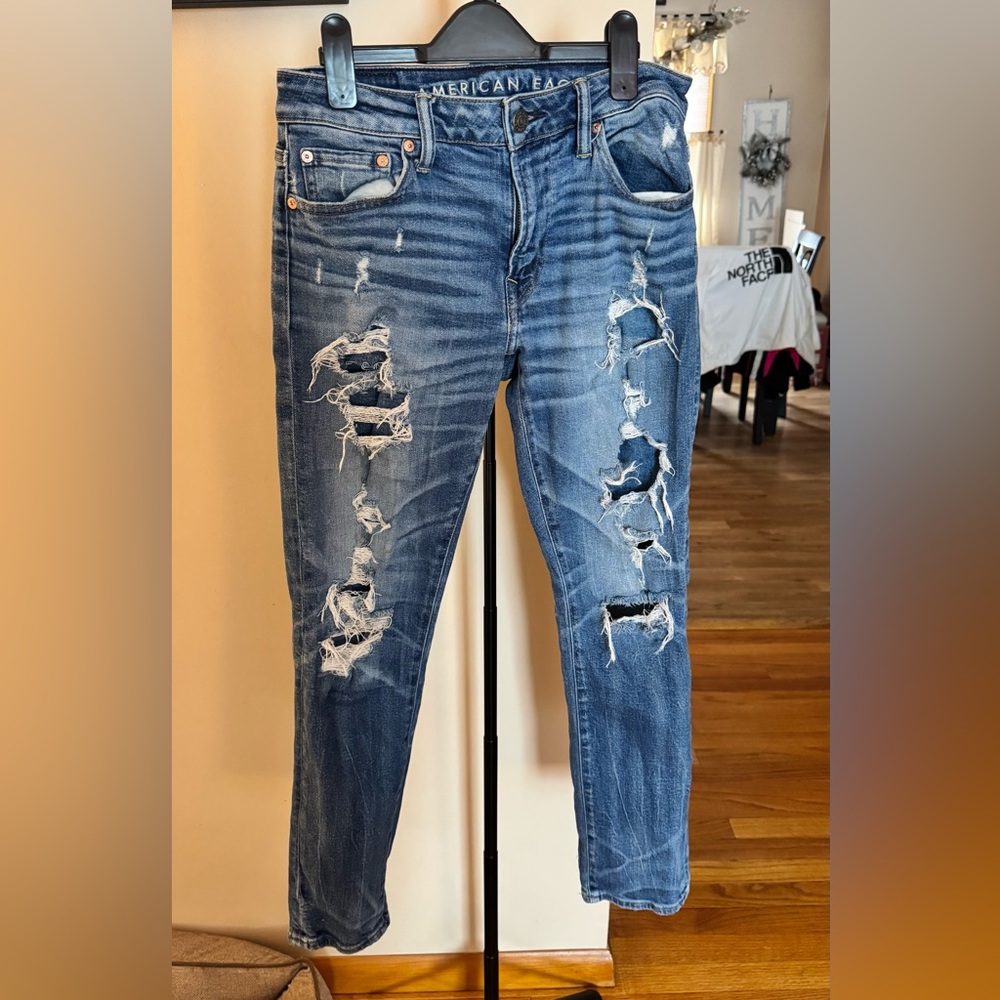 American Eagle Outfitters Distressed Blue Skinny Jeans